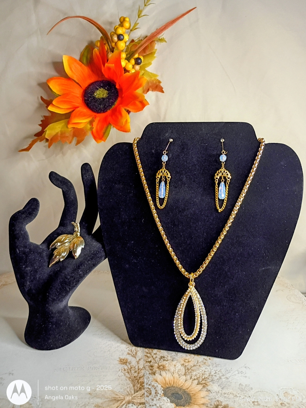Elegant Gold-Tone Necklace & Earring Set with Faint Pink Accents & Brooch